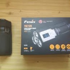 Фонарь FENIX TK72R CREE XHP70